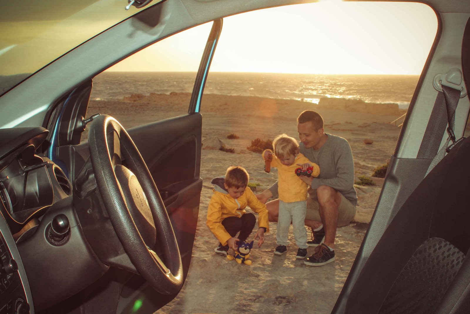 Family experience with Mayjo Car Hire review. TravelFamilyBlog