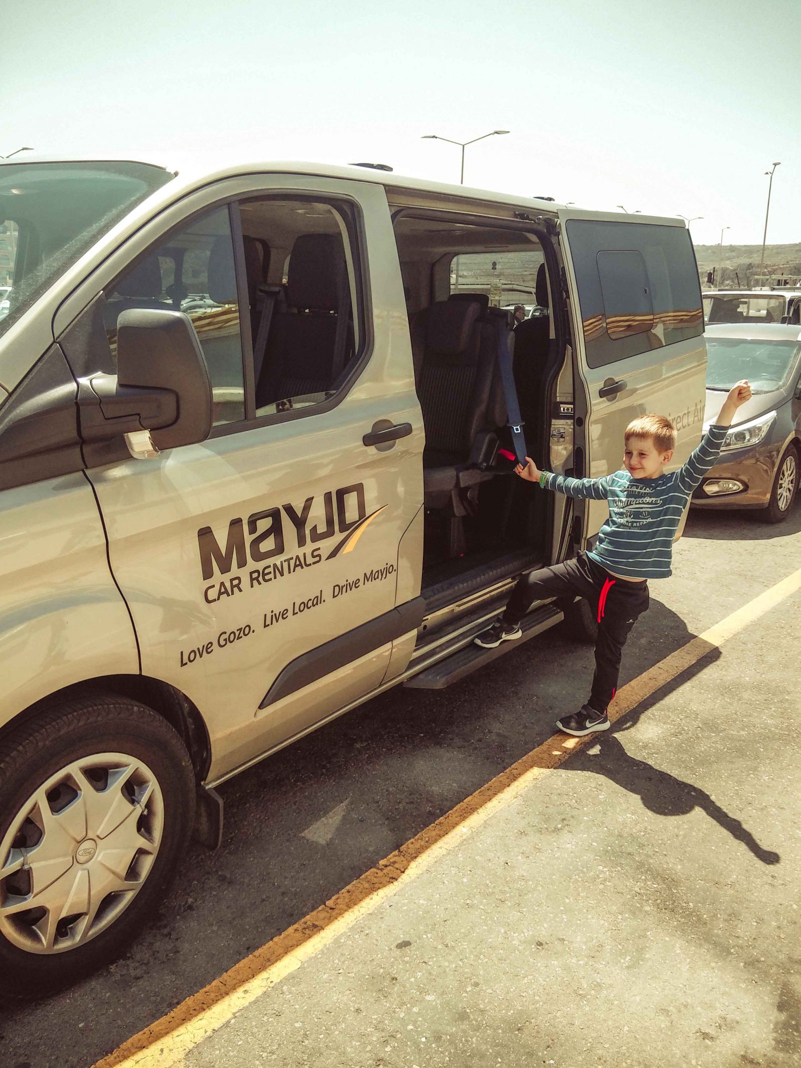 Family experience with Mayjo Car Hire review. TravelFamilyBlog
