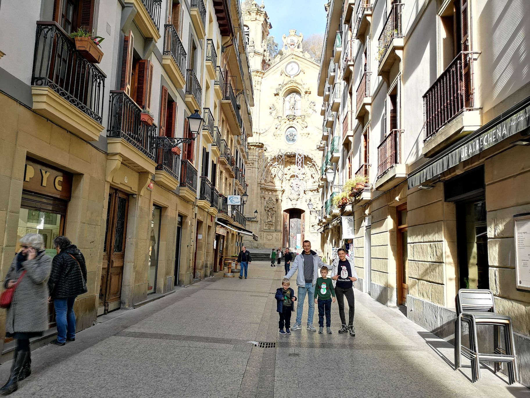 Ultimate guide to Basque Country with kids. - TravelFamilyBlog